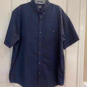 G.H. Bass & Co. Mens Large NAVY Button Down Short Sleeve Shirt For Hard Service